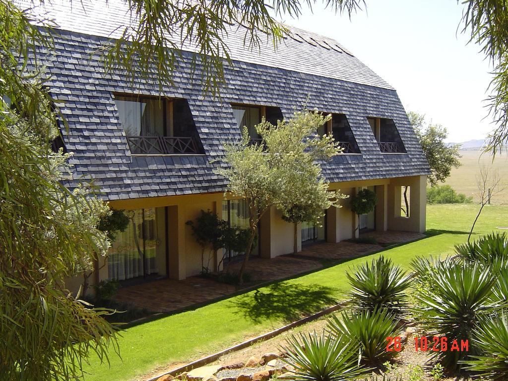 Black Mountain Leisure And Conference Hotel Groothoek Exterior foto